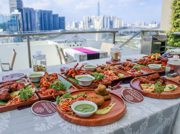 Khám Phá Nghệ Thuật Tandoor – Linh Hồn Của Ẩm Thực Ấn Độ Tại Benaras Việt Nam