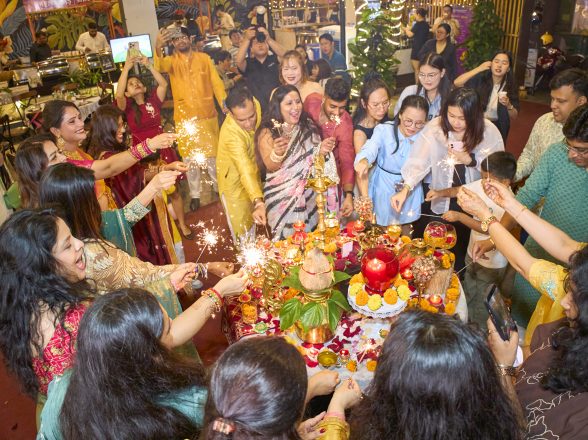 Nhà hàng Ấn độ Benaras lan tỏa tinh thần Lễ hội Ánh sáng Diwali khắp Việt Nam
