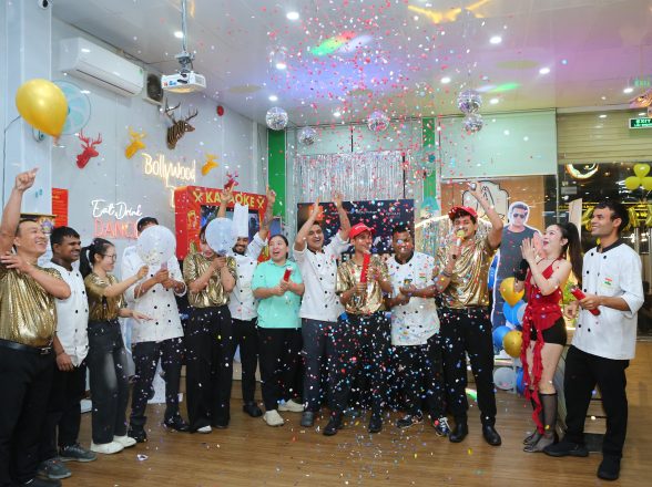 NEW YEAR BOLLYWOOD BASH 2026 – ĐÊM COUNTDOWN RỰC RỠ TẠI 4 THÀNH PHỐ CÙNG BENARAS